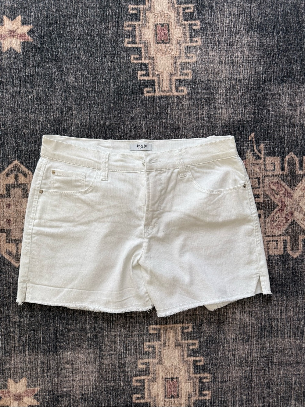 kenzie White Denim Frayed Hem Women's Shorts
